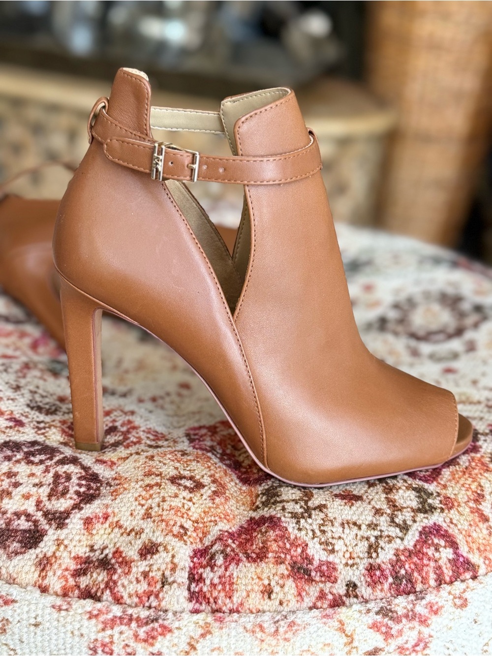 Michael KORS Tan Peep-Toe Ankle Bootie with Buckle Strap LEATHER COGNAC BOOTIES